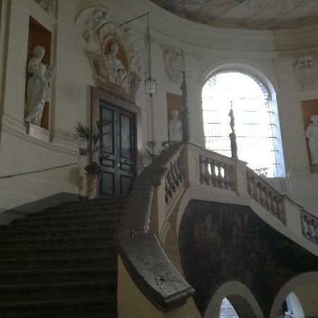 Апартаменты Residenza Spinelli Неаполь Экстерьер фото